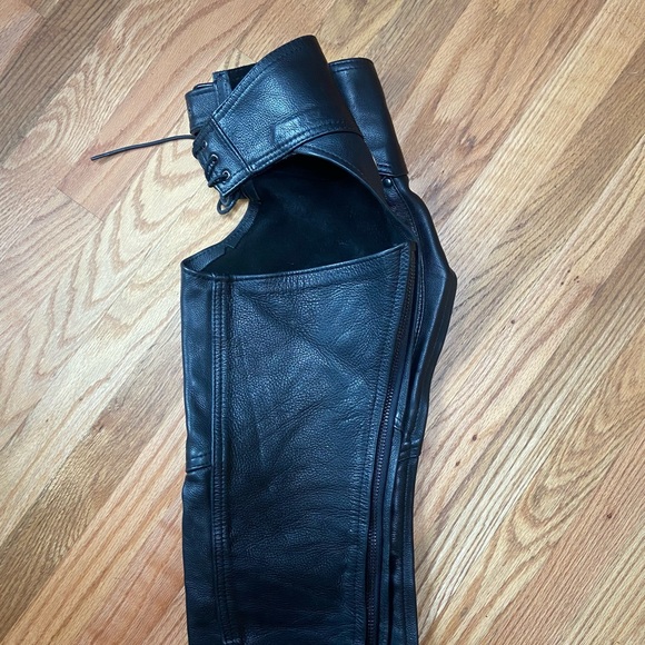 Classic Leather Chaps - Picture 5 of 5